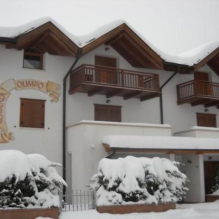 Residenza Olimpo Apartment Andalo Luaran gambar